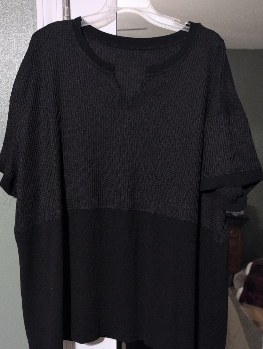 Women's Black Short-Sleeve Waffle Knit Panel Shirt